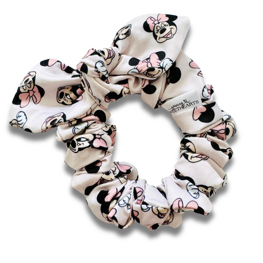 Pink Mouse Bow Scrunchie  Sewing Sweethearts   