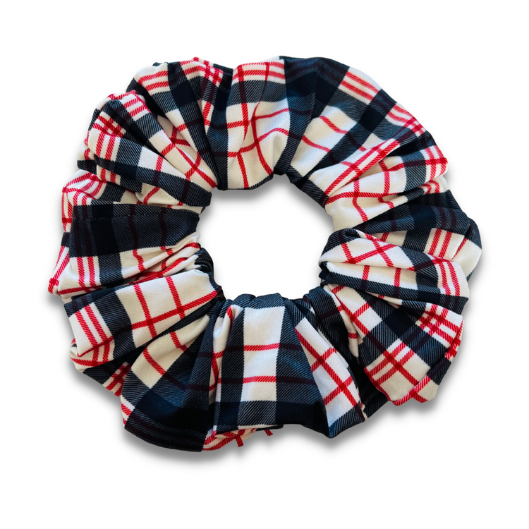 Classic Plaid Scrunchie Sewing Sweethearts