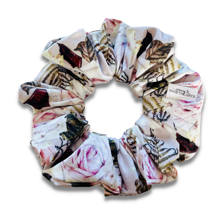 Blooms on Taupe Scrunchie Sewing Sweethearts