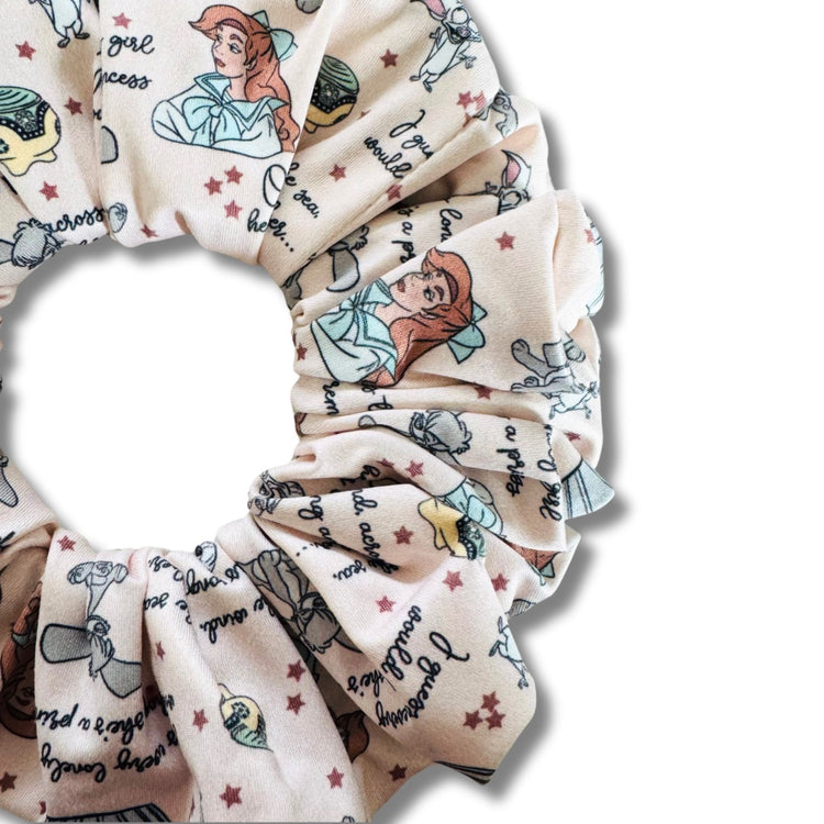 Ana Scrunchie Sewing Sweethearts