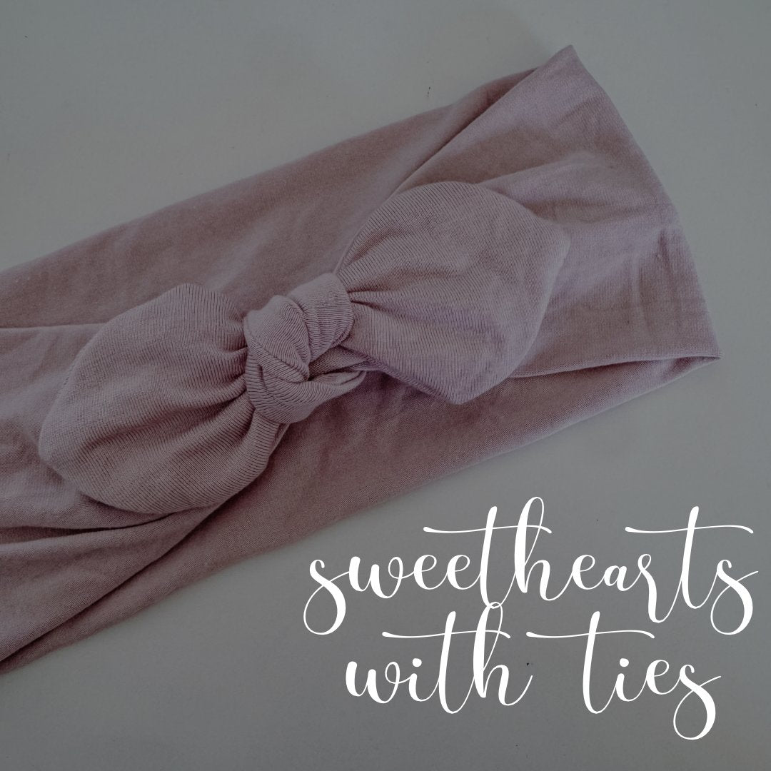 Sweethearts with Removable Ties
