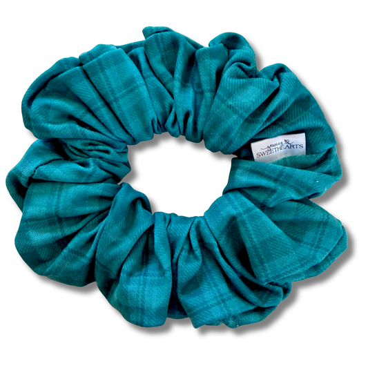 Emerald Plaid Scrunchie Sewing Sweethearts