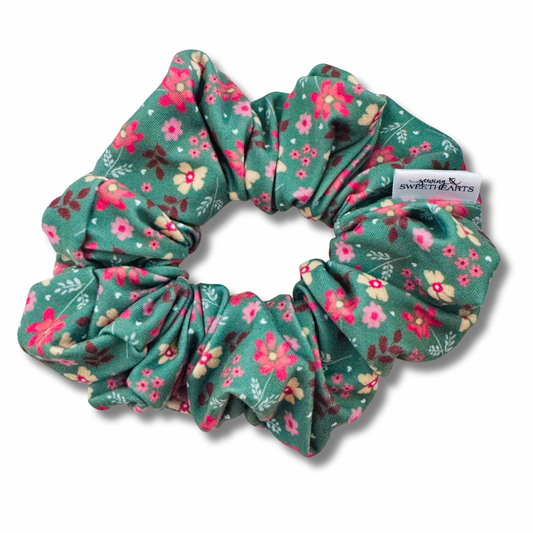 Dainty Florals Scrunchie Sewing Sweethearts