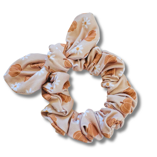 Pumpkins & Daisies Bow Scrunchie Sewing Sweethearts