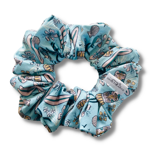 Surfs Up Scrunchie  Sewing Sweethearts   