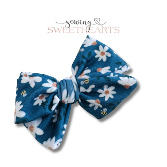 Blue Daisy Bees Bow Sewing Sweethearts
