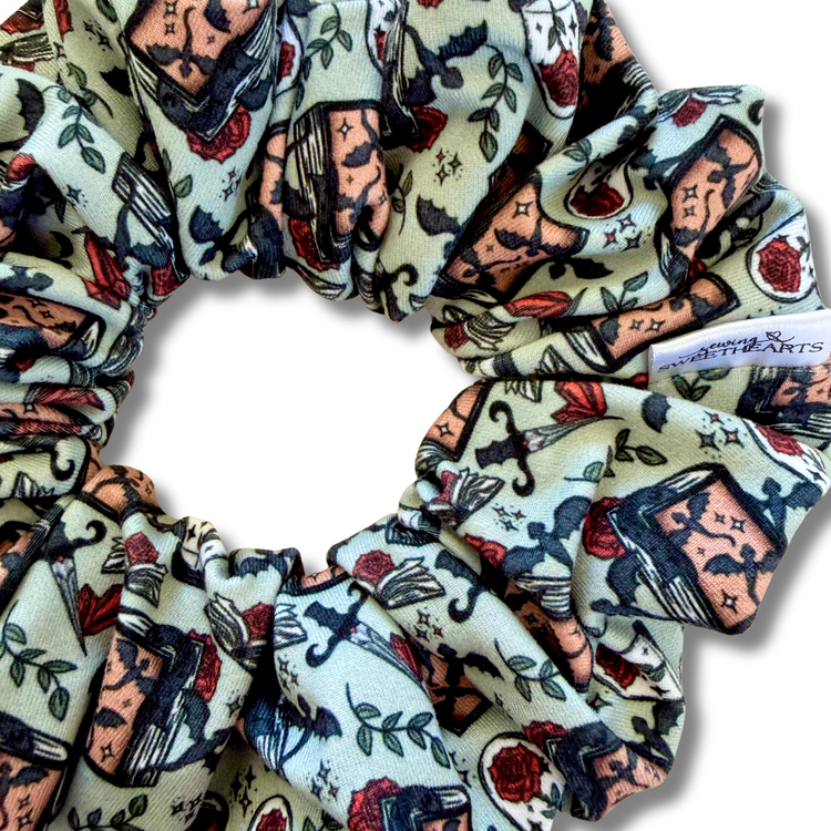 Fantasy Romance Novels Scrunchie Sewing Sweethearts