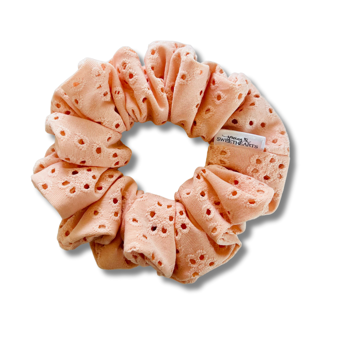 Peach Eyelet Scrunchie  Sewing Sweethearts   