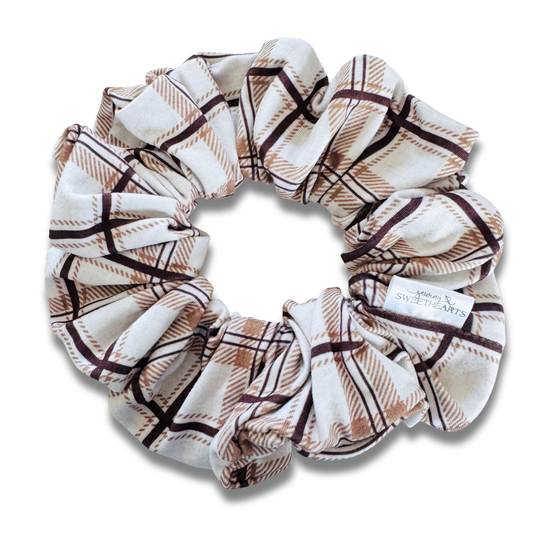 Smores Plaid Scrunchie Sewing Sweethearts