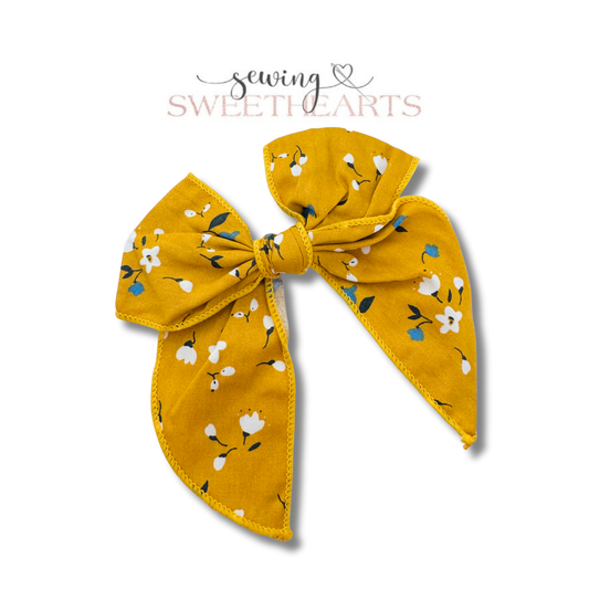 Falling Flowers Fable Bow Clip Sewing Sweethearts