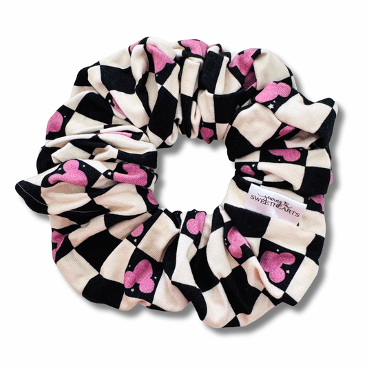 Checkered Mouse Scrunchie Sewing Sweethearts