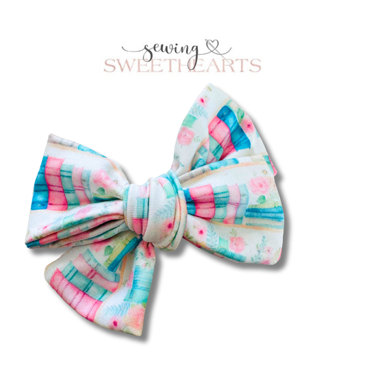 Summer Library Bow Sewing Sweethearts