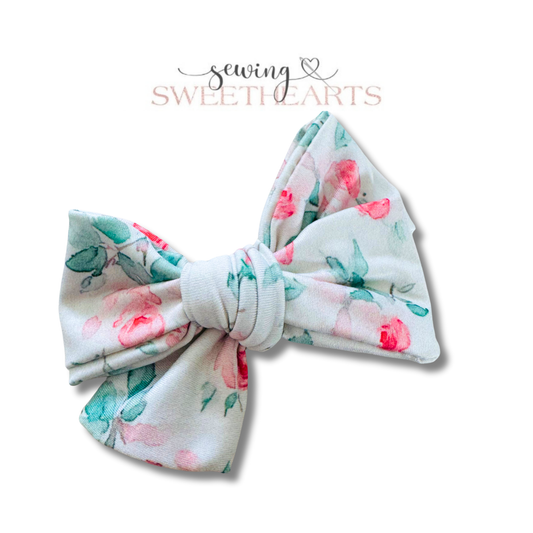 Roses Bow Sewing Sweethearts