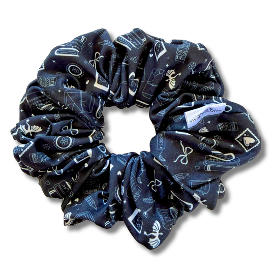 Bookish Doodles Scrunchie Sewing Sweethearts