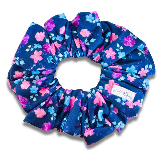 Pretty Little Flowers Scrunchie Sewing Sweethearts