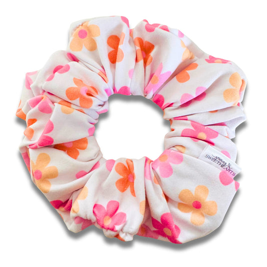Bright Daisies Scrunchie Sewing Sweethearts