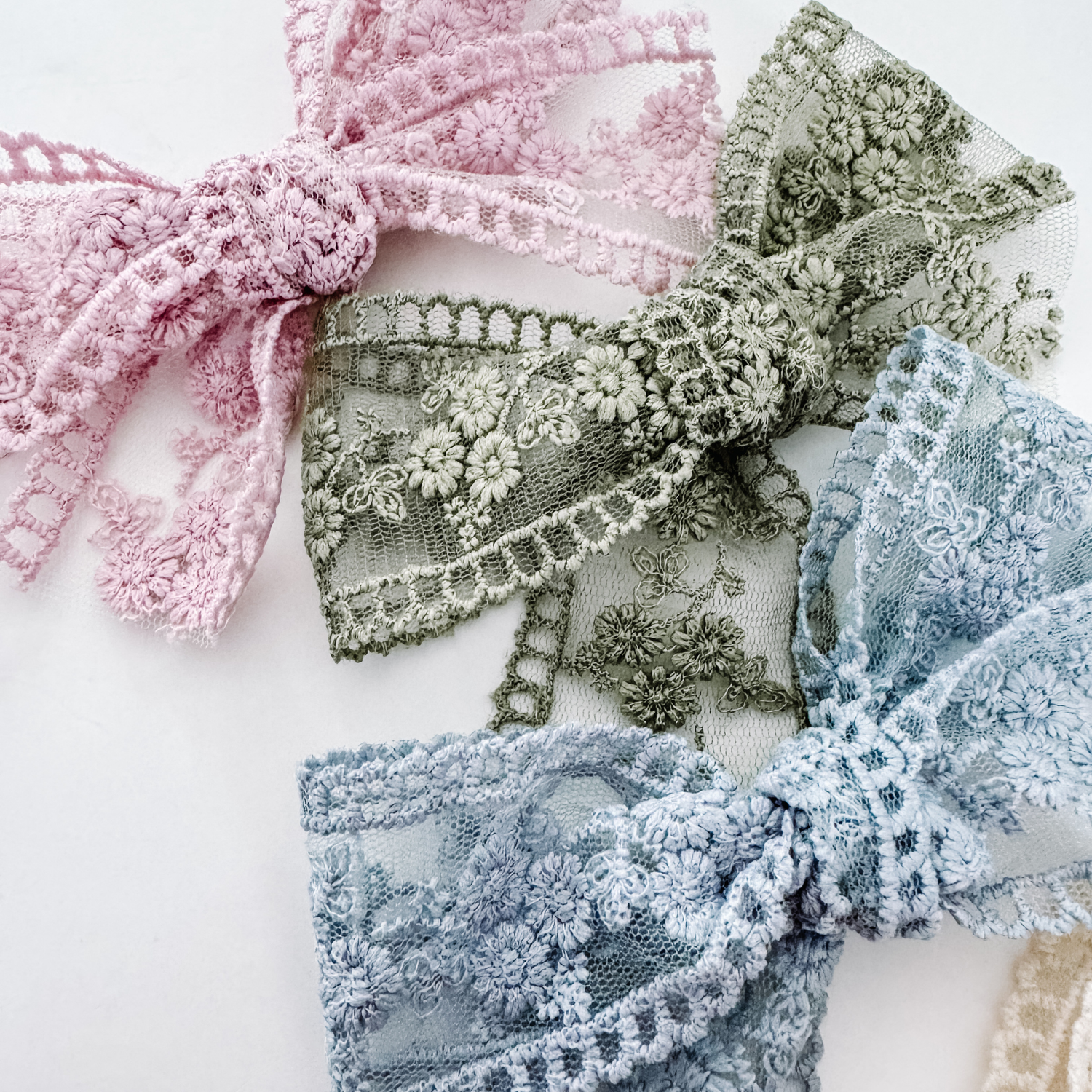Floral Lace Ribbon Bow Clip Sewing Sweethearts