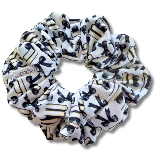 Books & Bows Scrunchie Sewing Sweethearts