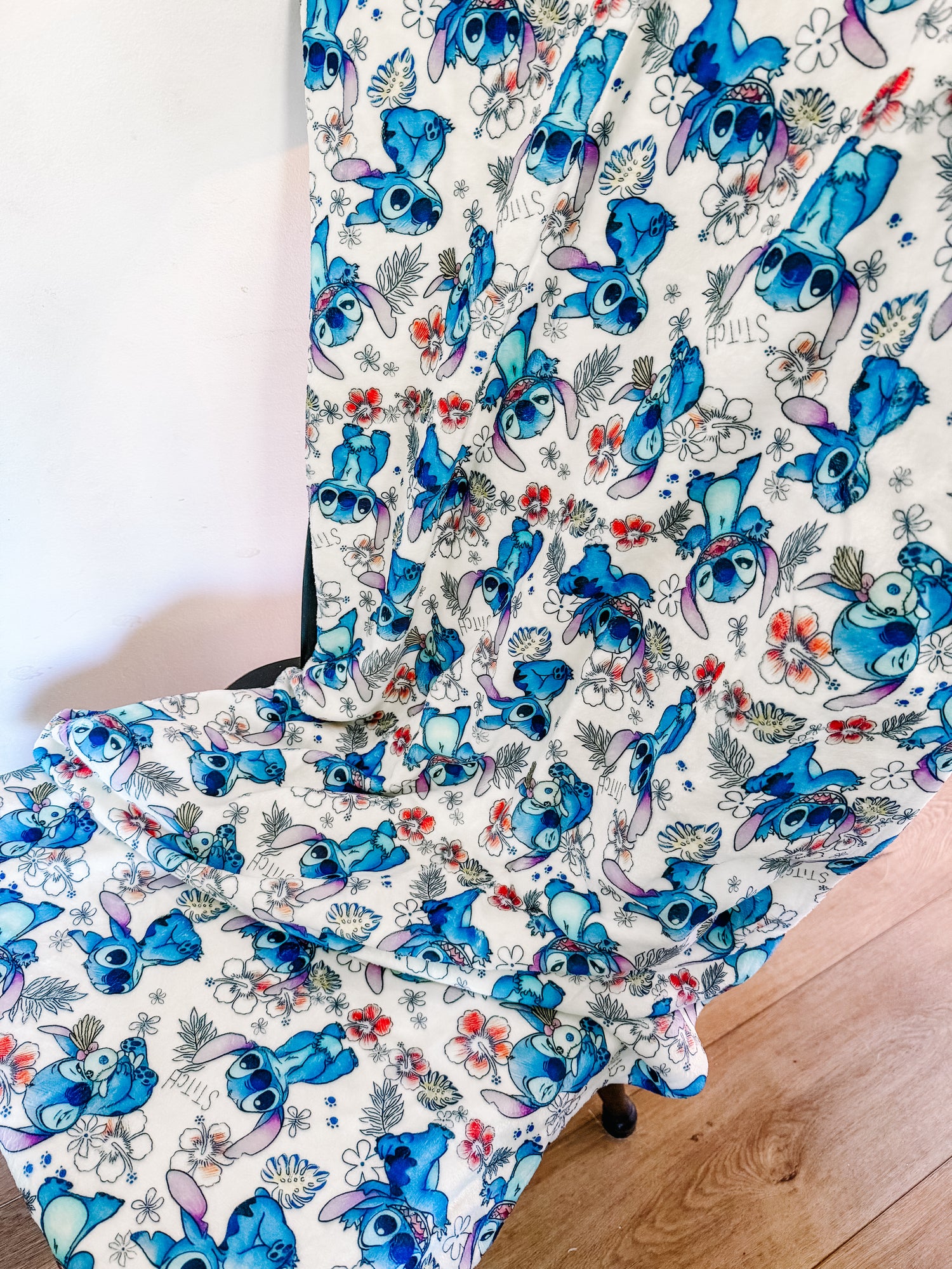 Blue Alien Minky Blanket PREORDER (~4 weeks before shipping) Sewing Sweethearts
