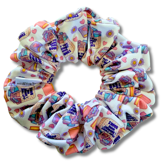 Plot Twist Scrunchie Sewing Sweethearts