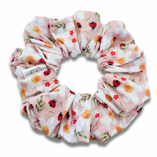Ladybugs & Daisies Scrunchie Sewing Sweethearts
