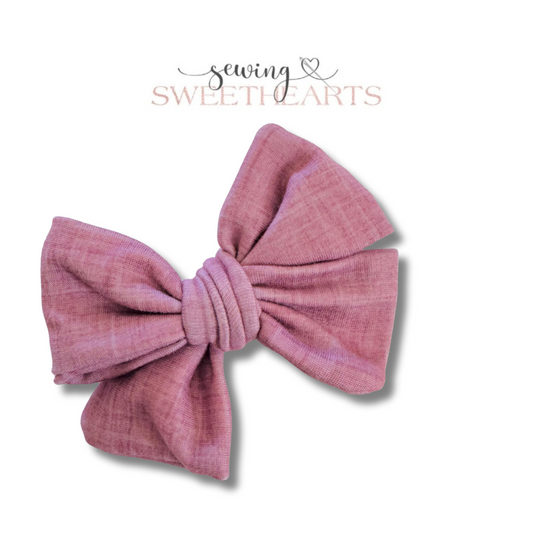 Pink Berry Linen Style Bow Sewing Sweethearts