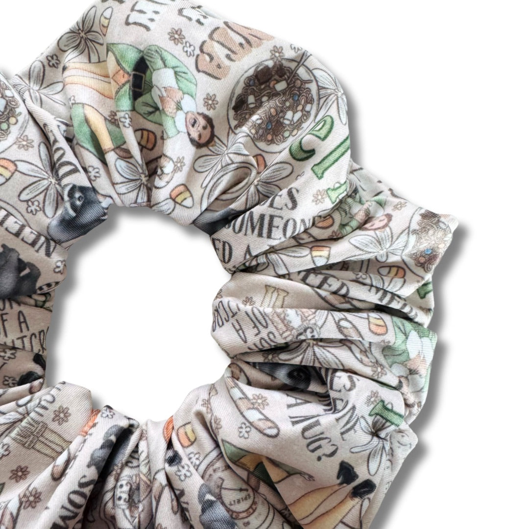 Santa! OMG Scrunchie  Sewing Sweethearts   