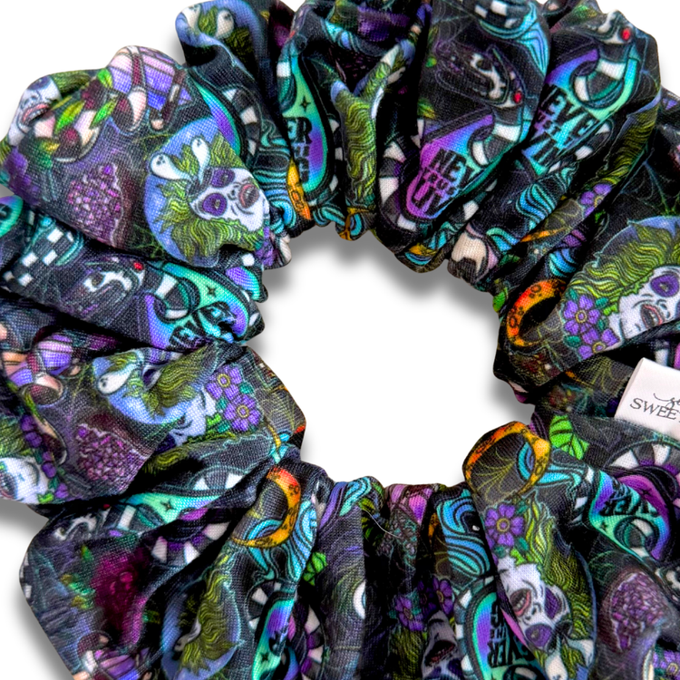 Never Trust The Living Scrunchie Sewing Sweethearts