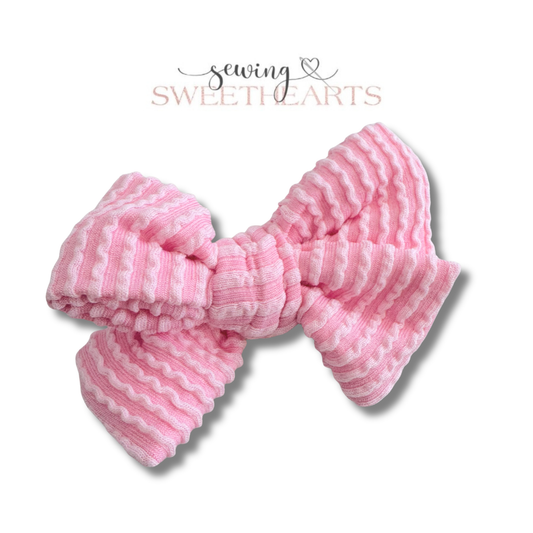 Pink Wavy Ribbed Bow Sewing Sweethearts