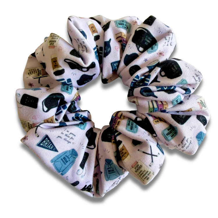 Campus v2 Scrunchie