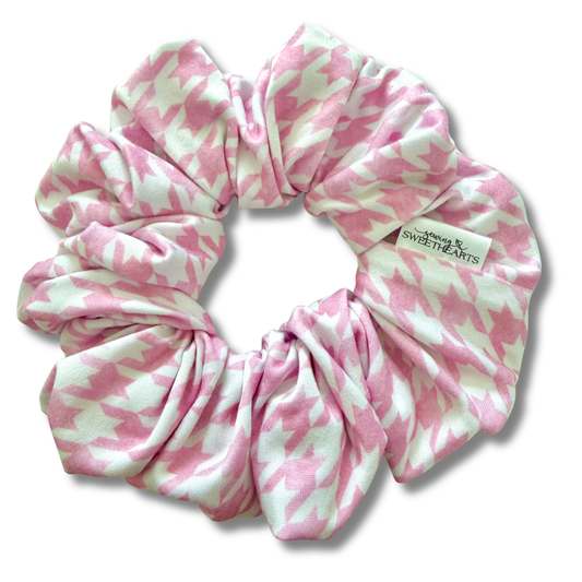 Pink Houndstooth Scrunchie Sewing Sweethearts
