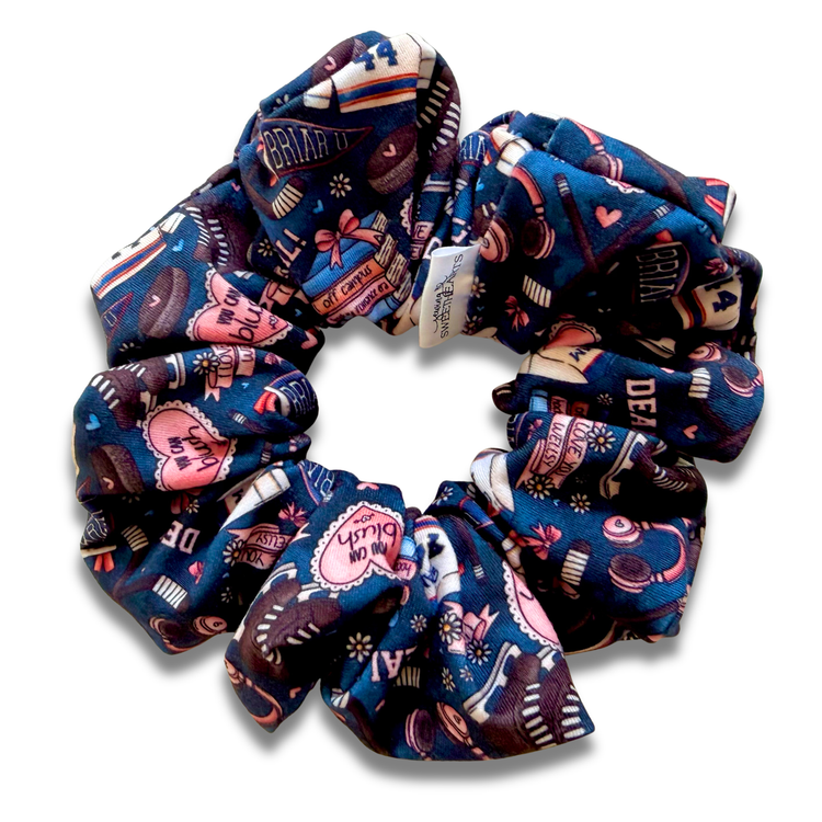 Campus v1 preorder** Scrunchie