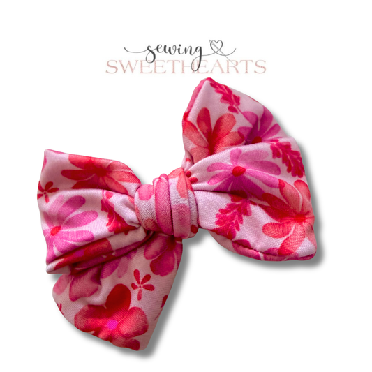 Red Tropics Bow Sewing Sweethearts