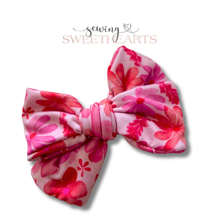 Red Tropics Bow Sewing Sweethearts
