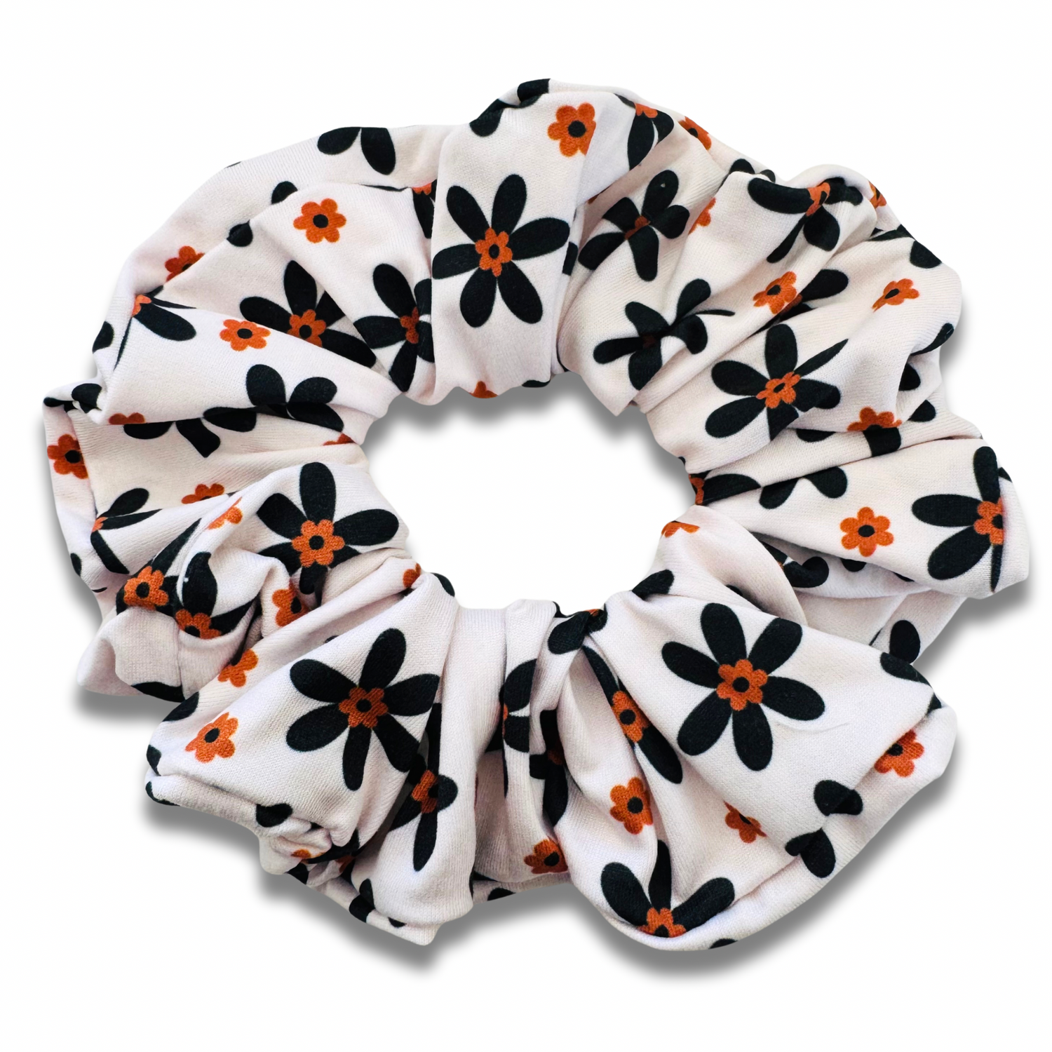 Neutral Daisies Scrunchie Sewing Sweethearts
