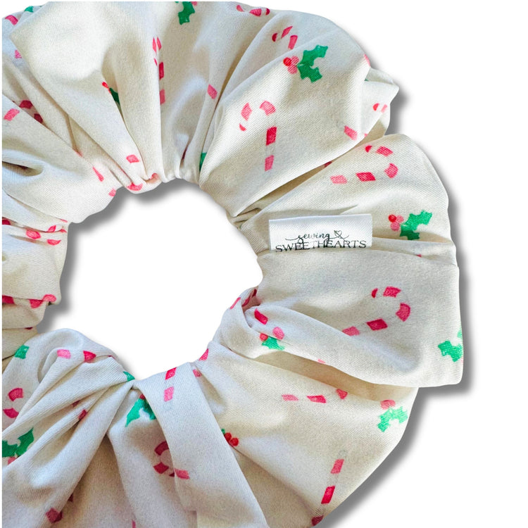 Candy Cane Kisses Scrunchie Sewing Sweethearts