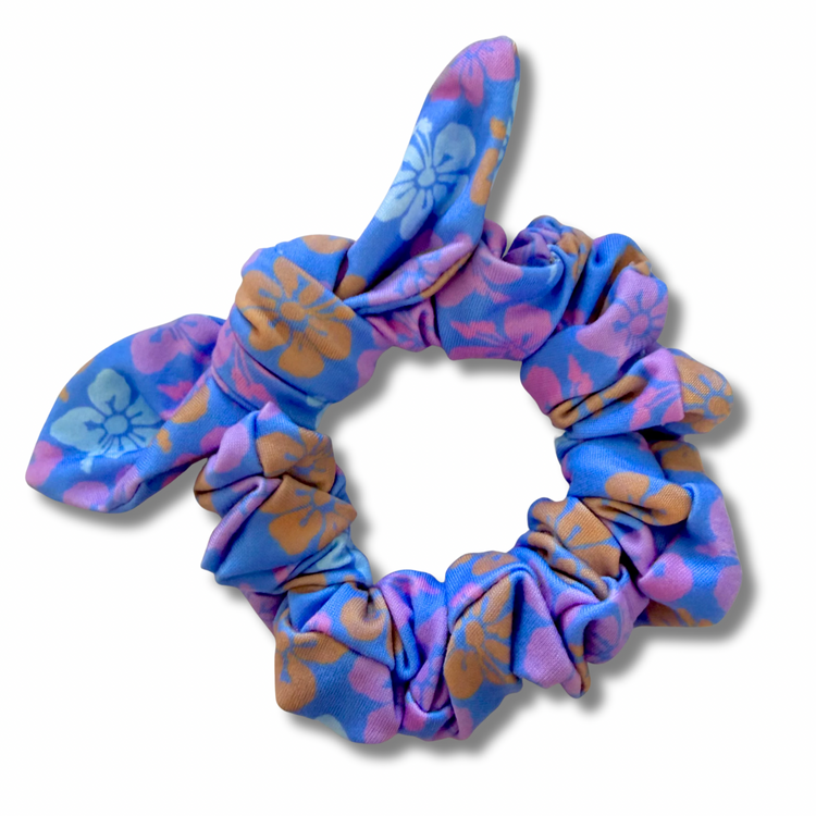 Aloha Blooms Bow Scrunchie Sewing Sweethearts